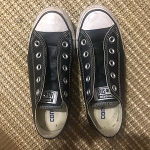 Converse - Black Leather Low Top - 5.5
